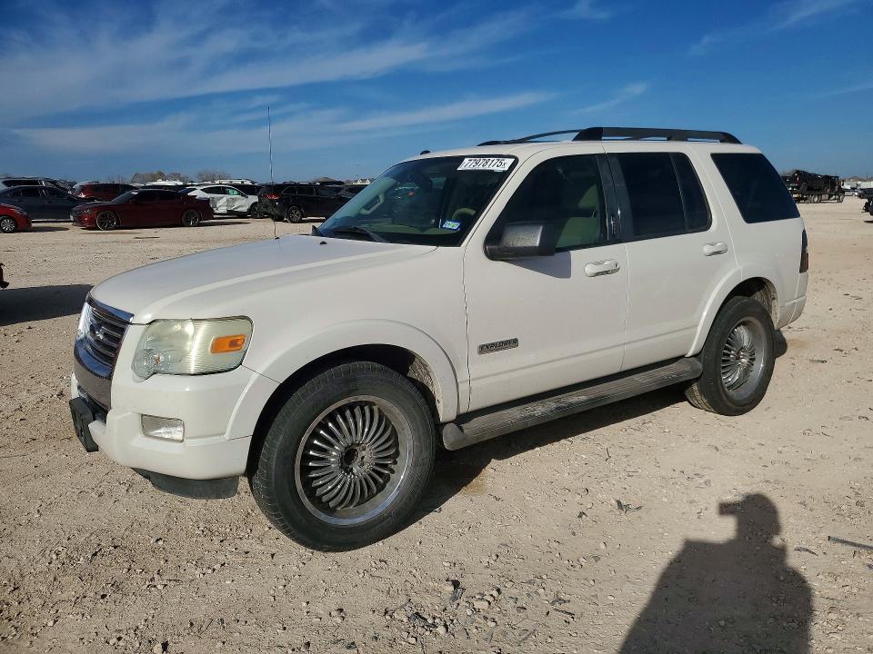 Продажа на аукционе авто 2008 Ford Explorer, vin: 1FMEU63EX8UA77799, номер лота: 77978175