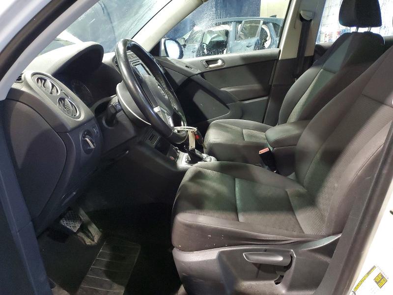 Продажа на аукционе авто 2017 Volkswagen Tiguan, vin: WVGBV7AX0HK045224, номер лота: 76010235