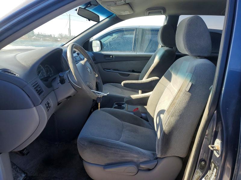 2010 Toyota Sienna მანქანა იყიდება აუქციონზე, vin: 5TDZK4CC9AS307938, აუქციონის ნომერი: 75446045