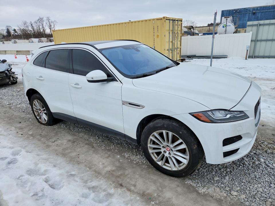 Продаж на аукціоні авто 2017 Jaguar F-pace, vin: SADCK2BV9HA065533, номер лоту: 77272425