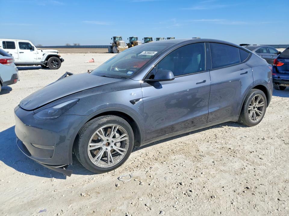Продажа на аукционе авто 2023 Tesla Model Y, vin: 7SAYGDEE8PA153635, номер лота: 76256835