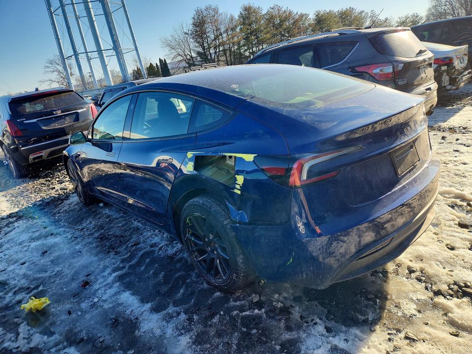 Продажа на аукционе авто 2024 Tesla Model 3, vin: 5YJ3E1EA2RF751962, номер лота: 76629755