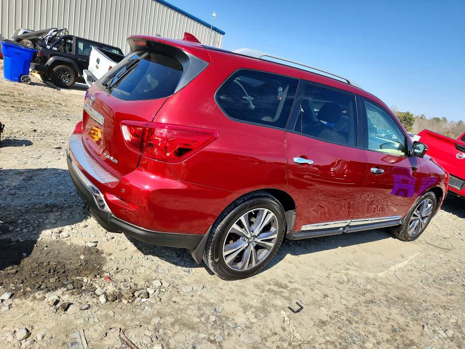 Продажа на аукционе авто 2019 Nissan Pathfinder, vin: 5N1DR2MN0KC581747, номер лота: 76625945