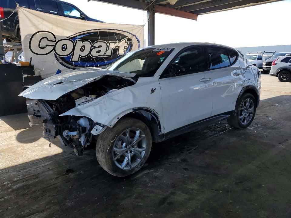 Продажа на аукционе авто 2024 Dodge Hornet, vin: ZACPDFCW6R3A30754, номер лота: 79196465