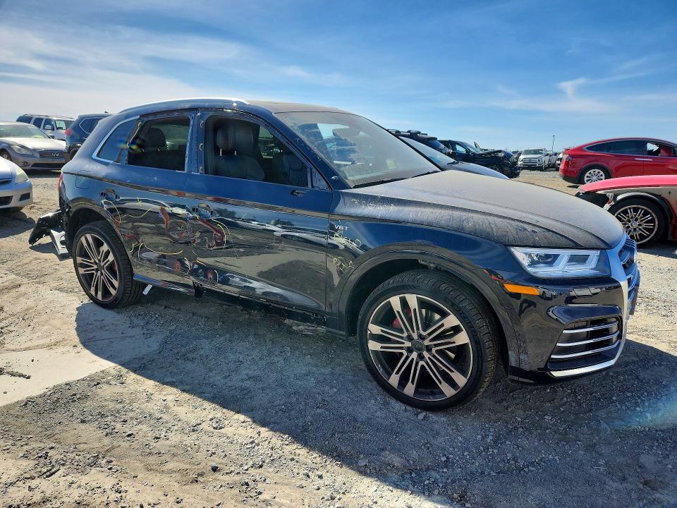 Продажа на аукционе авто 2018 Audi Sq5, vin: WA1A4AFY2J2142569, номер лота: 78062955