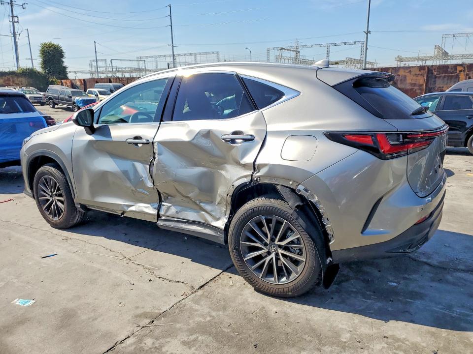 2025 Lexus Nx 250 მანქანა იყიდება აუქციონზე, vin: 2T2GDCAZ0SC032212, აუქციონის ნომერი: 79031285