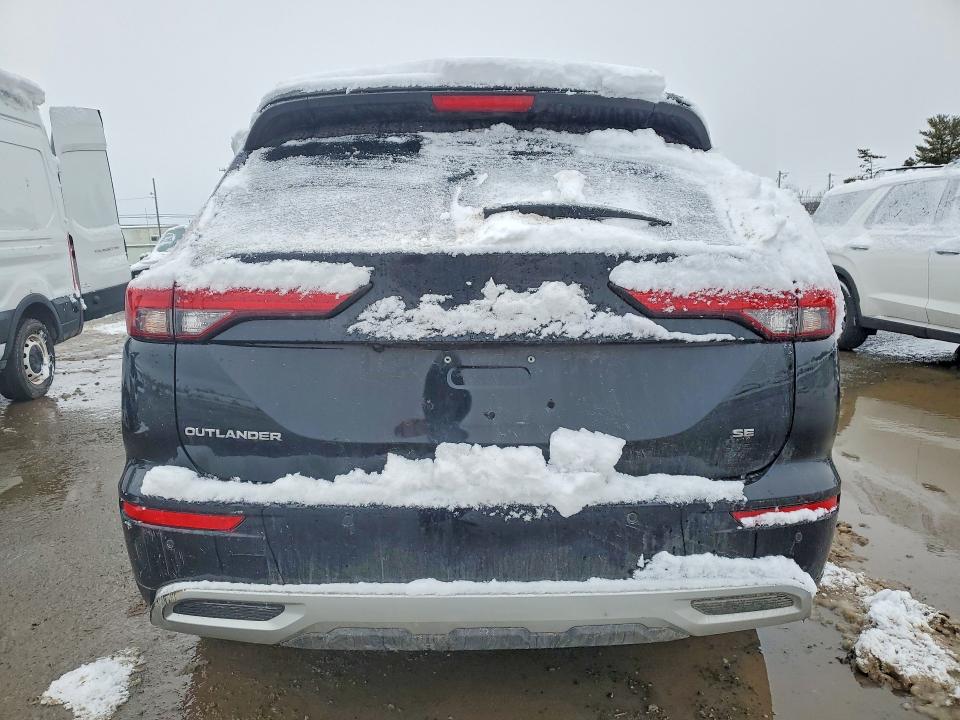 78441245 :رقم المزاد ، JA4J4UA8XNZ067027 vin ، 2022 Mitsubishi Outlander مزاد بيع