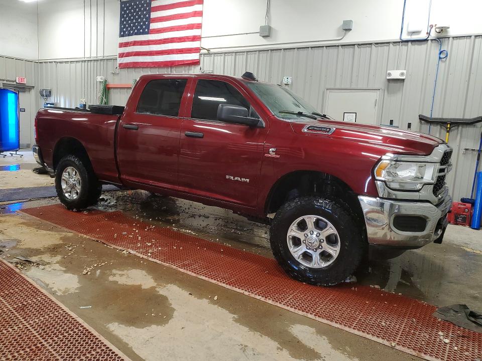72896225 :رقم المزاد ، 3C6UR5CL3NG222150 vin ، 2022 Ram 2500 مزاد بيع