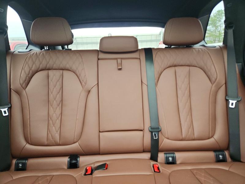77426085 :رقم المزاد ، 5UX43EU02R9S78325 vin ، 2024 Bmw X5 مزاد بيع