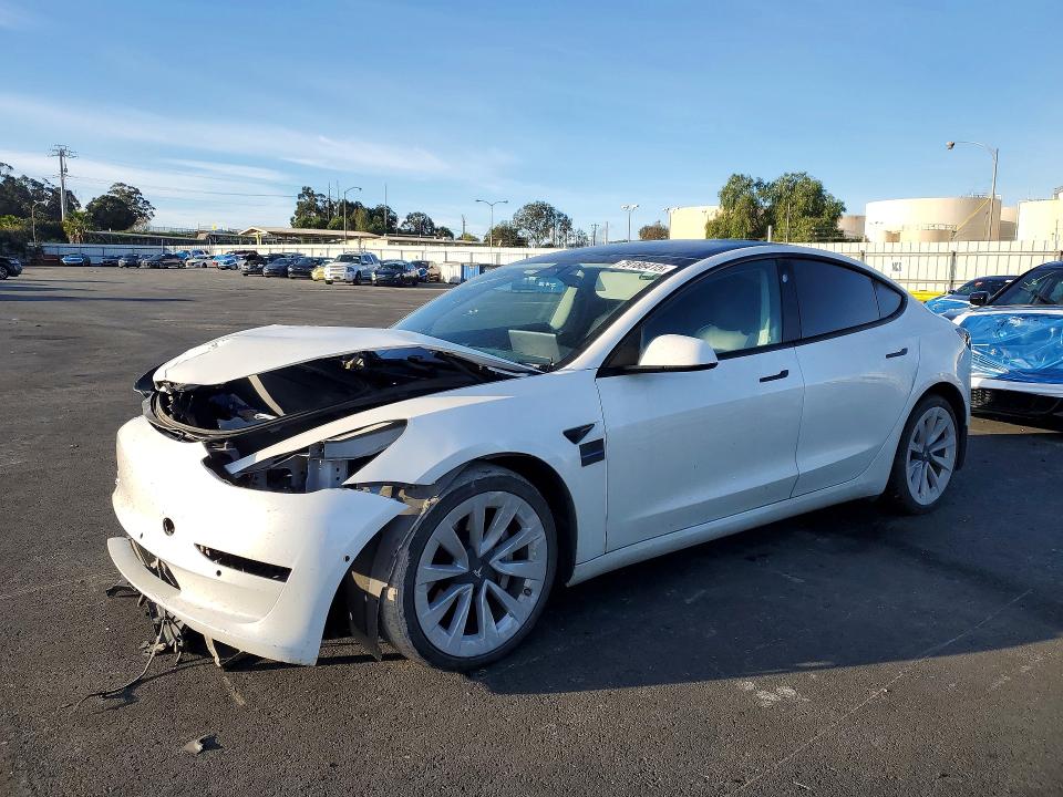 2021 Tesla Model 3 მანქანა იყიდება აუქციონზე, vin: 5YJ3E1EB7MF927535, აუქციონის ნომერი: 79186415