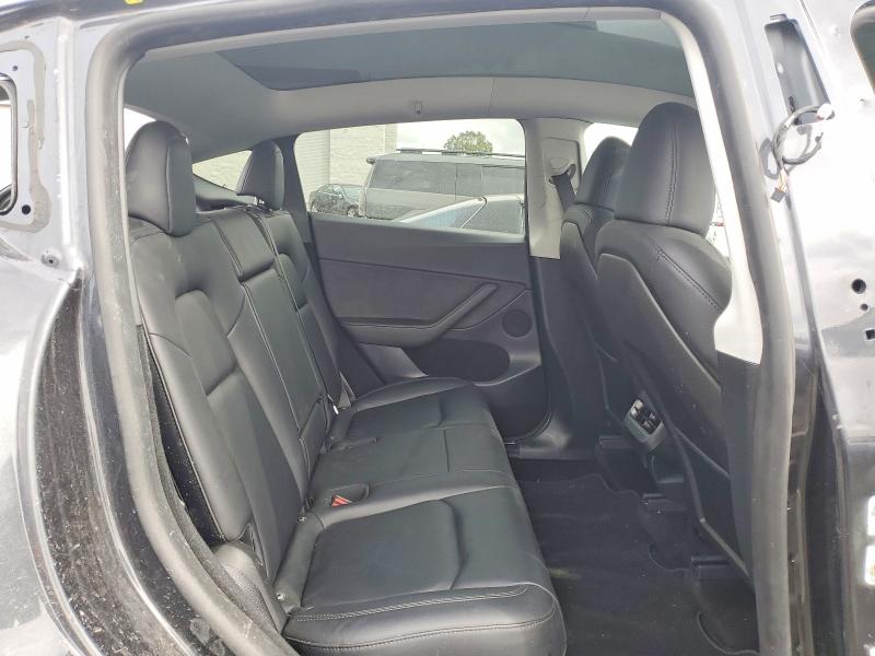 76664105 :رقم المزاد ، 7SAYGDED8RF051300 vin ، 2024 Tesla Model Y مزاد بيع