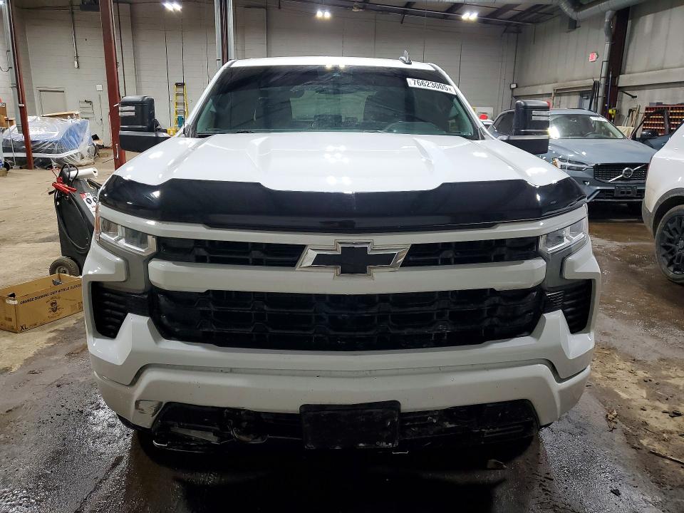 Продажа на аукционе авто 2022 Chevrolet Silverado, vin: 3GCUDEED2NG572530, номер лота: 76623005