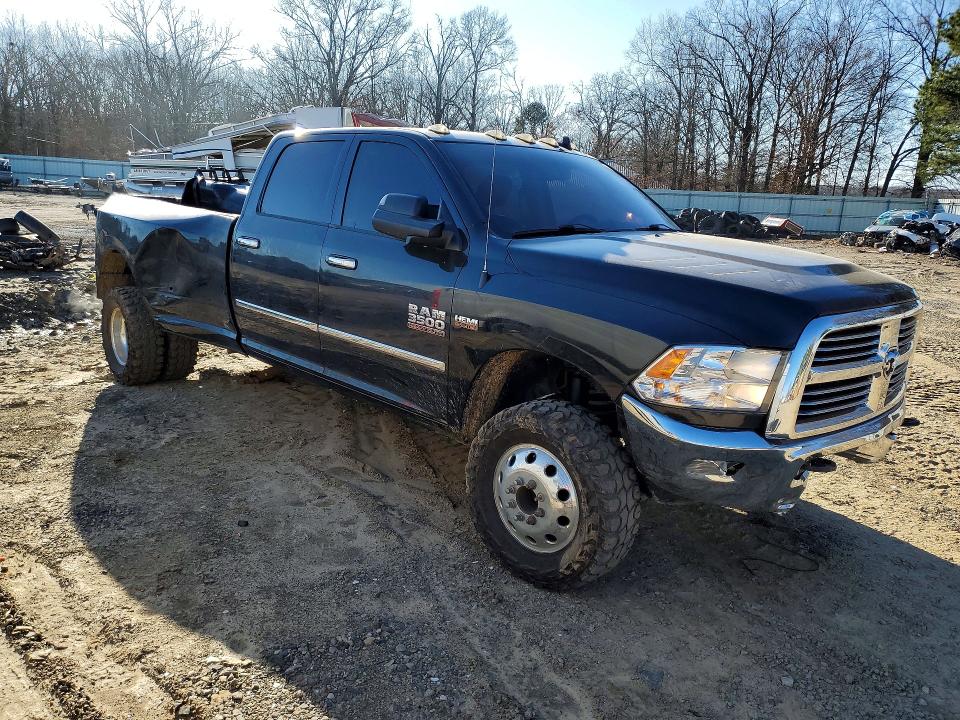 78500965 :رقم المزاد ، 3C63RRHJ0JG300095 vin ، 2018 Ram 3500 مزاد بيع