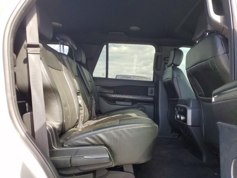 77661615 :رقم المزاد ، 1FMJU1HT9JEA12628 vin ، 2018 Ford Expedition مزاد بيع