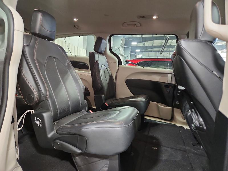 2017 Chrysler Pacifica მანქანა იყიდება აუქციონზე, vin: 2C4RC1EG9HR677009, აუქციონის ნომერი: 76559595