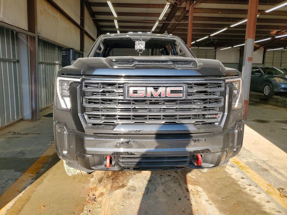 75400025 :رقم المزاد ، 1GT4UPEYXSF314137 vin ، 2025 Gmc Sierra مزاد بيع