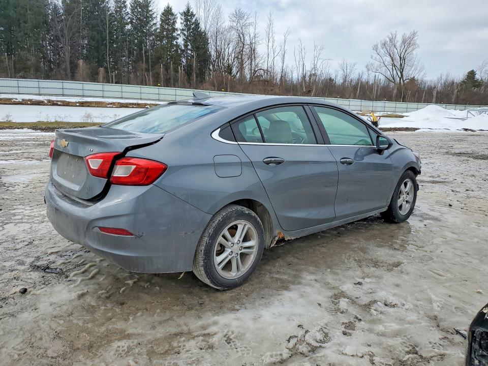 Продажа на аукционе авто 2018 Chevrolet Cruze, vin: 1G1BE5SM7J7181008, номер лота: 79378685