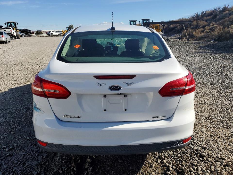 77553995 :رقم المزاد ، 1FADP3E28GL399442 vin ، 2016 Ford Focus مزاد بيع