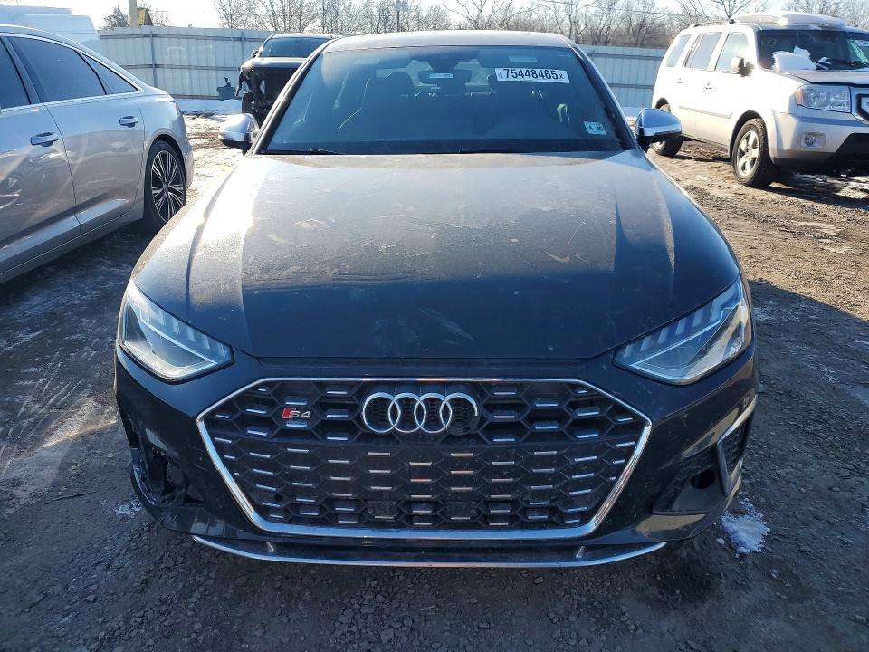 75448465 :رقم المزاد ، WAUB4AF45MA024675 vin ، 2021 Audi S4 مزاد بيع