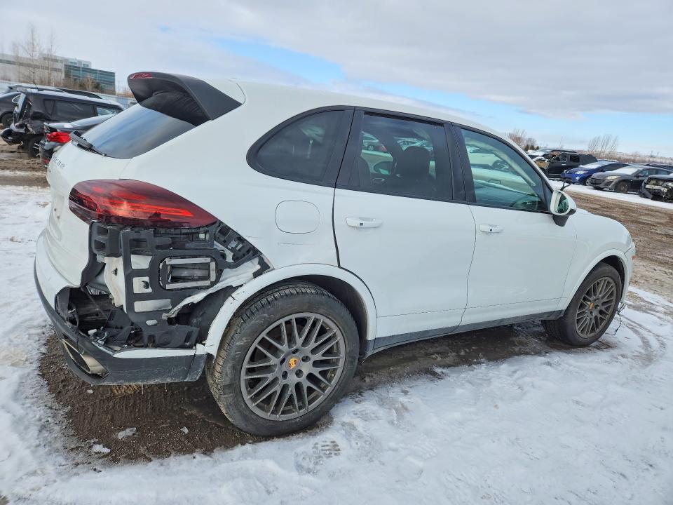 Продажа на аукционе авто 2017 Porsche Cayenne, vin: WP1AA2A25HKA90144, номер лота: 76139345