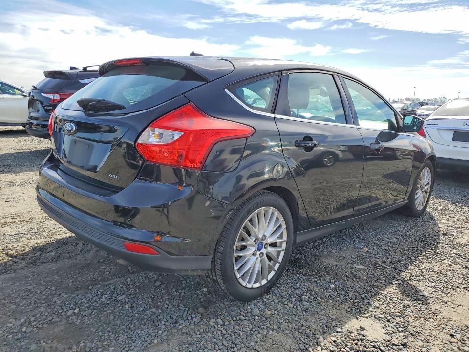 2012 Ford Focus მანქანა იყიდება აუქციონზე, vin: 1FAHP3M24CL279683, აუქციონის ნომერი: 78372025
