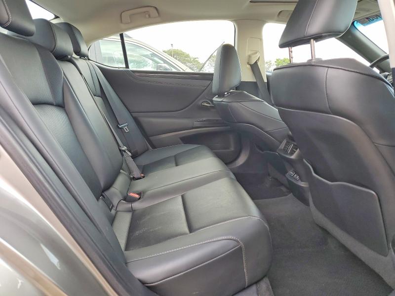 76664305 :رقم المزاد ، 58ACZ1B19MU097152 vin ، 2021 Lexus Es 350 مزاد بيع