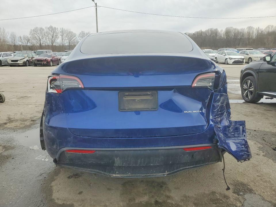 Продажа на аукционе авто 2021 Tesla Model Y, vin: 5YJYGDEE3MF105343, номер лота: 77922285