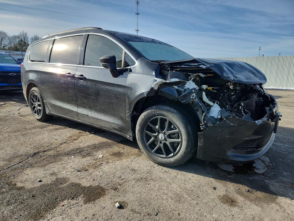 2021 Chrysler Voyager მანქანა იყიდება აუქციონზე, vin: 2C4RC1DG6MR516533, აუქციონის ნომერი: 75632195