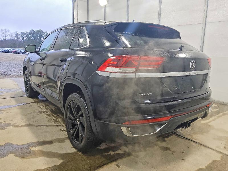 73219675 :رقم المزاد ، 1V2EE2CA0MC219101 vin ، 2021 Volkswagen Atlas Cross Sport مزاد بيع