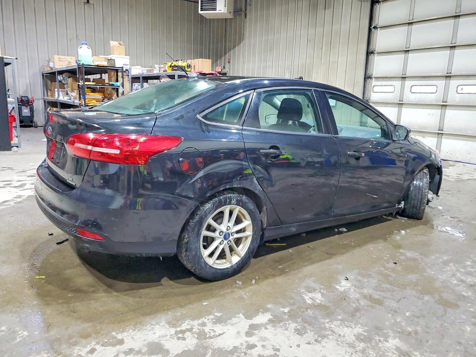 2015 Ford Focus მანქანა იყიდება აუქციონზე, vin: 1FADP3F28FL212990, აუქციონის ნომერი: 75651815
