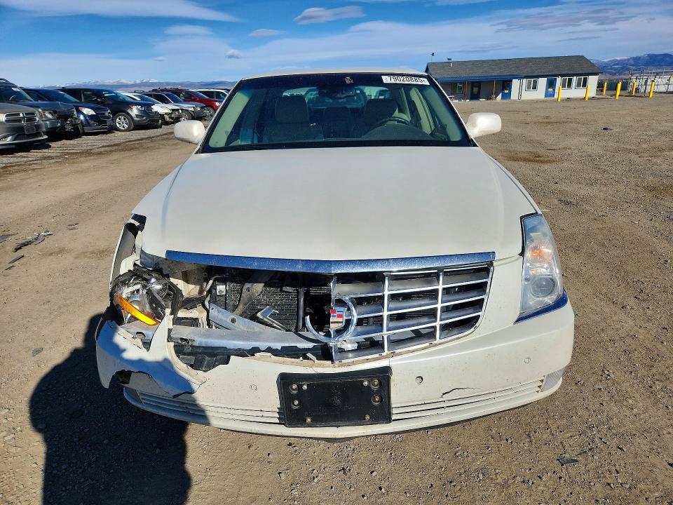79020885 :رقم المزاد ، 1G6KD57Y28U151628 vin ، 2008 Cadillac Dts مزاد بيع