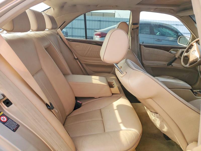 2001 Mercedes-benz E მანქანა იყიდება აუქციონზე, vin: WDBJF70JX1B187675, აუქციონის ნომერი: 78865585
