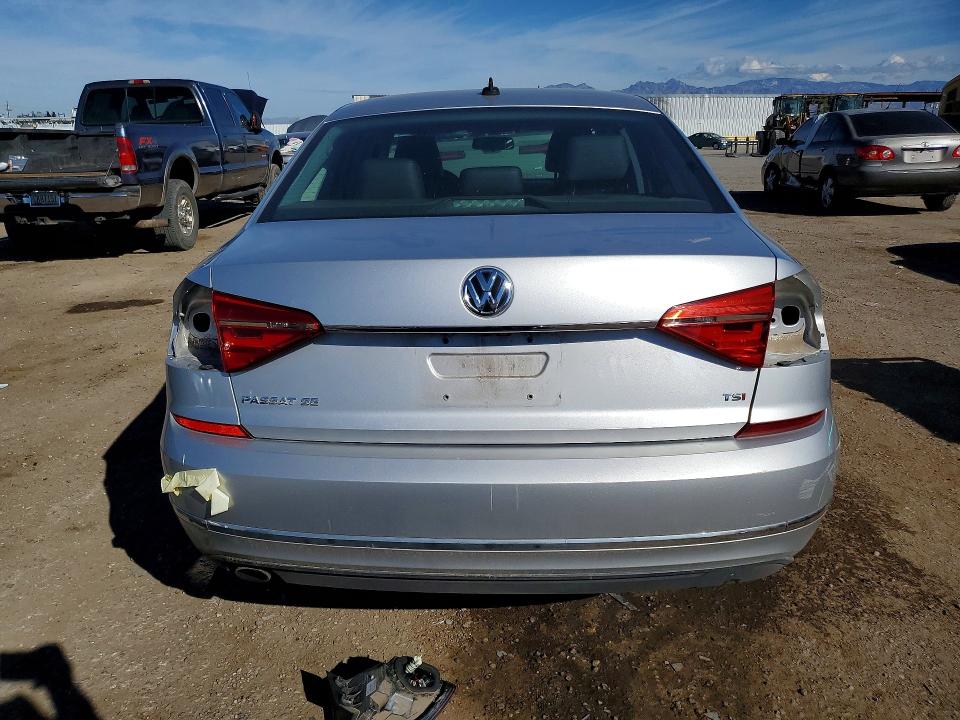 Продаж на аукціоні авто 2016 Volkswagen Passat, vin: 1VWBT7A37GC053060, номер лоту: 76462905