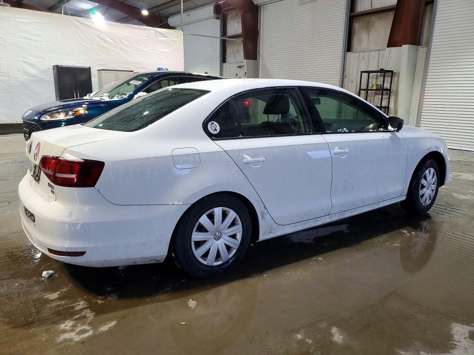 77388065 :رقم المزاد ، 3VW167AJ3GM342453 vin ، 2016 Volkswagen Jetta مزاد بيع