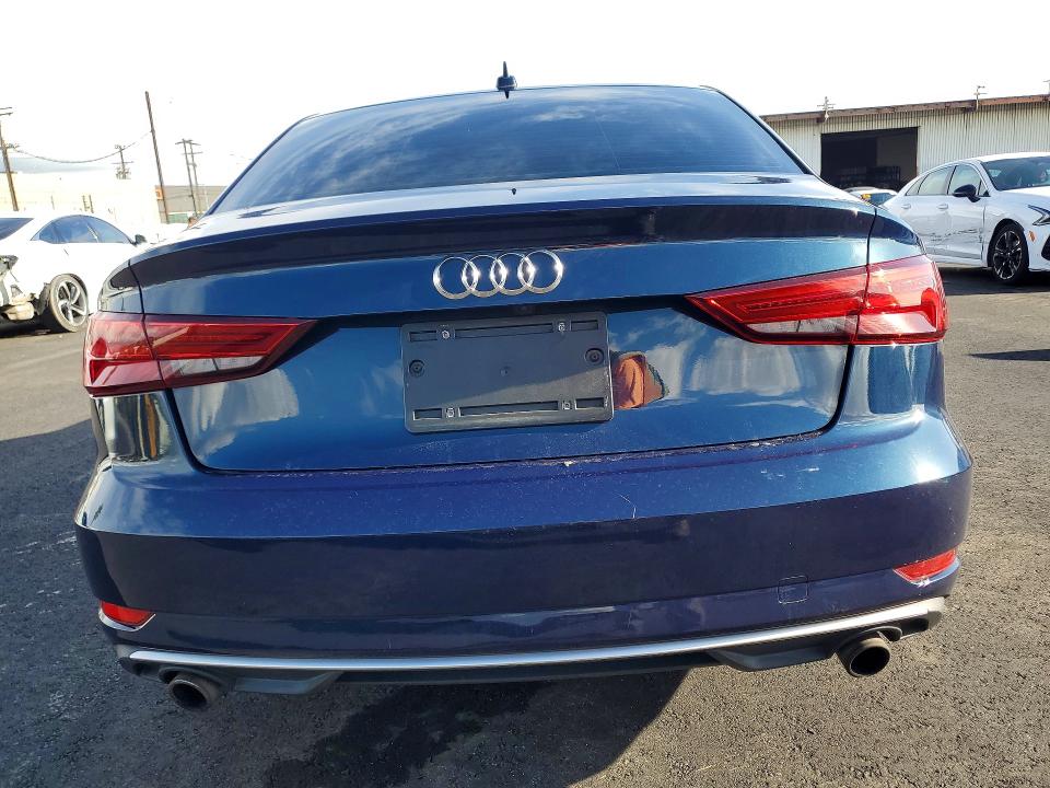 Aukcja sprzedaży 2018 Audi A3, vin: WAUB8GFF5J1033753, numer aukcji: 77135085