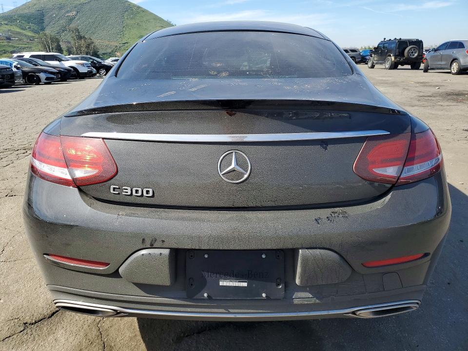 79041805 :رقم المزاد ، WDDWJ8DB9LF933131 vin ، 2020 Mercedes-benz C مزاد بيع