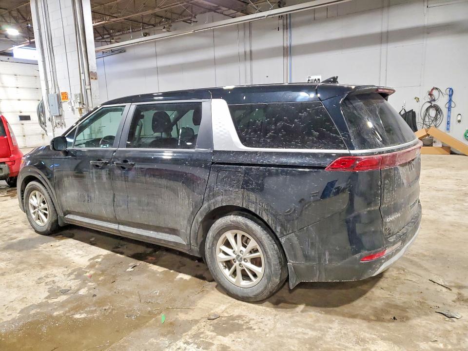 Продажа на аукционе авто 2023 Kia Carnival L, vin: KNDNB5H32P6282595, номер лота: 74836925