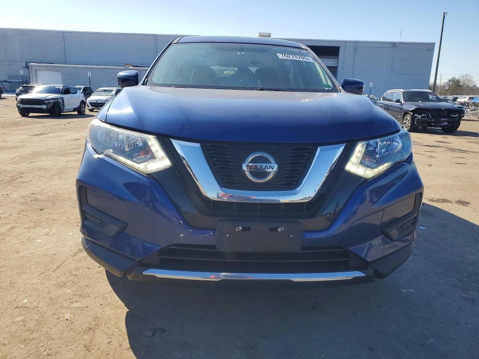 Продаж на аукціоні авто 2018 Nissan Rogue, vin: 5N1AT2MV2JC819827, номер лоту: 76270785