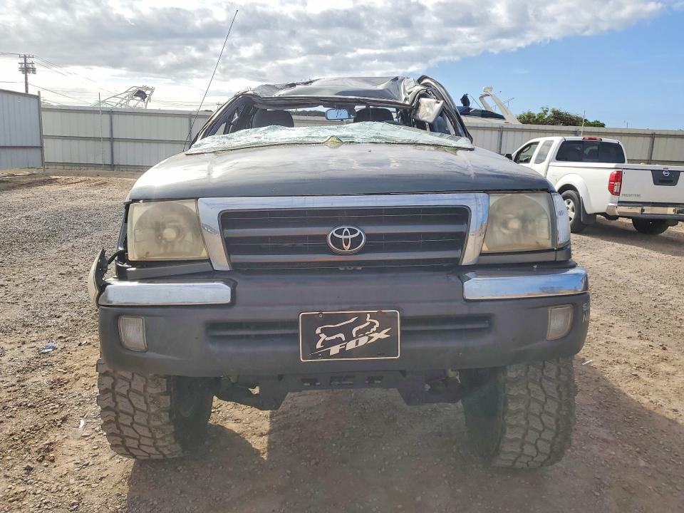 79269335 :رقم المزاد ، 4TASN92N4YZ643400 vin ، 2000 Toyota Tacoma مزاد بيع