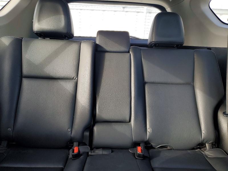 Продаж на аукціоні авто 2018 Toyota Rav4, vin: 2T3DFREV9JW734190, номер лоту: 76986125