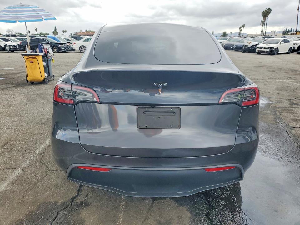 Продаж на аукціоні авто 2024 Tesla Model Y, vin: 7SAYGDEDXRF057342, номер лоту: 78097735