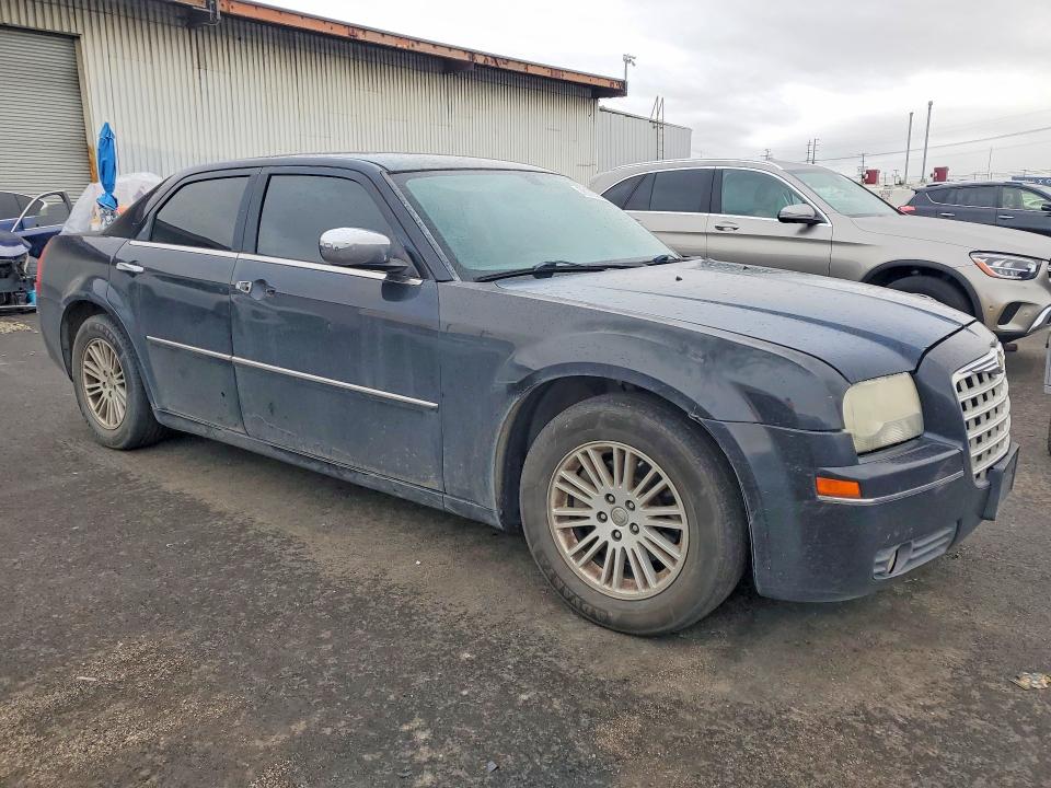 Auction sale of the 2010 Chrysler 300, vin: 2C3CA5CV3AH241793, lot number: 78102365