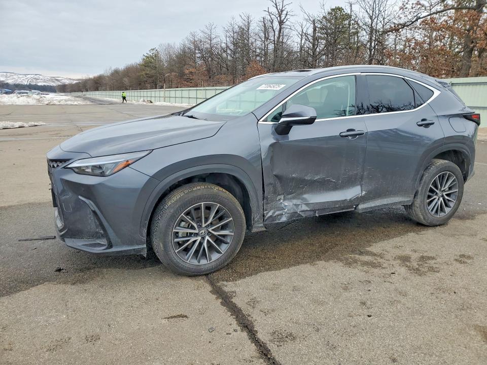 Auction sale of the 2024 Lexus Nx, vin: 2T2GKCEZ7RC022321, lot number: 77064925