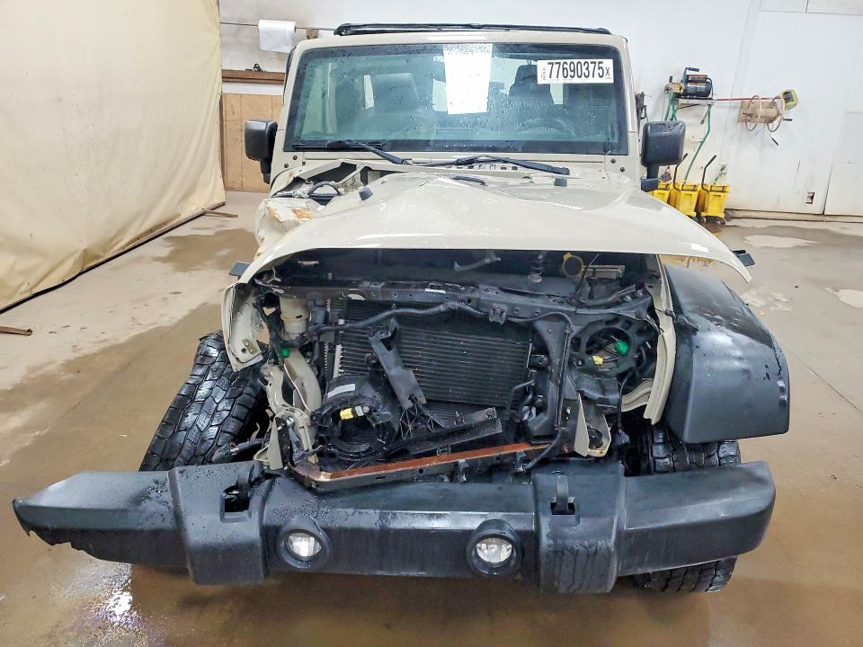Продажа на аукционе авто 2018 Jeep Wrangler Unlimited, vin: 1C4BJWDG9JL849737, номер лота: 77690375