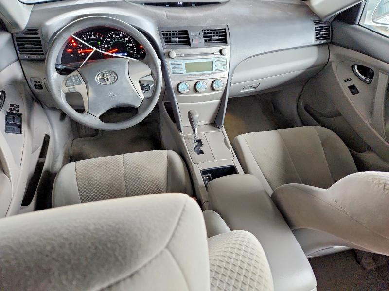76770375 :رقم المزاد ، 4T1BE46KX9U884105 vin ، 2009 Toyota Camry مزاد بيع