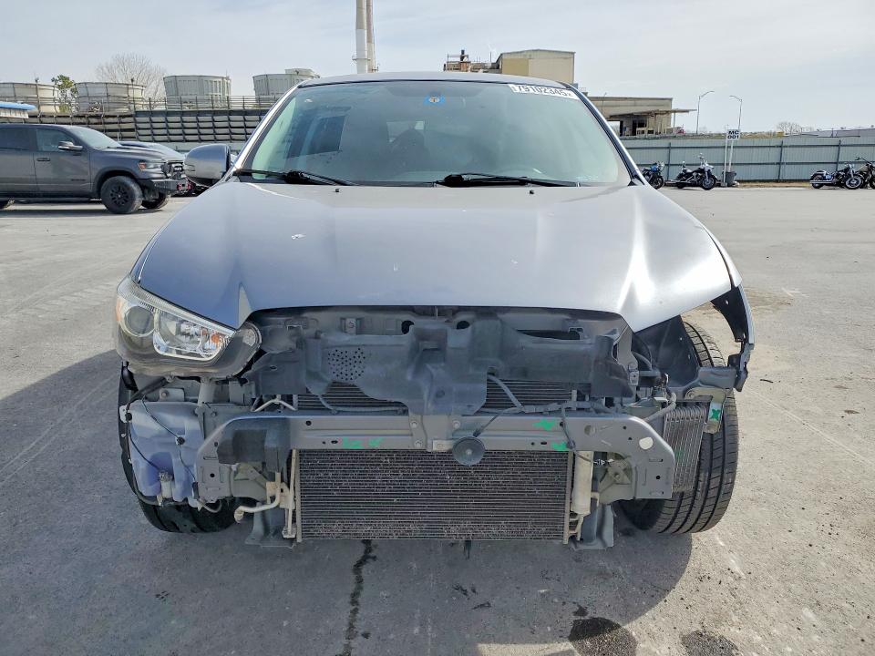 Продаж на аукціоні авто 2018 Mitsubishi Outlander Sport, vin: JA4AR3AU6JZ013386, номер лоту: 79102345