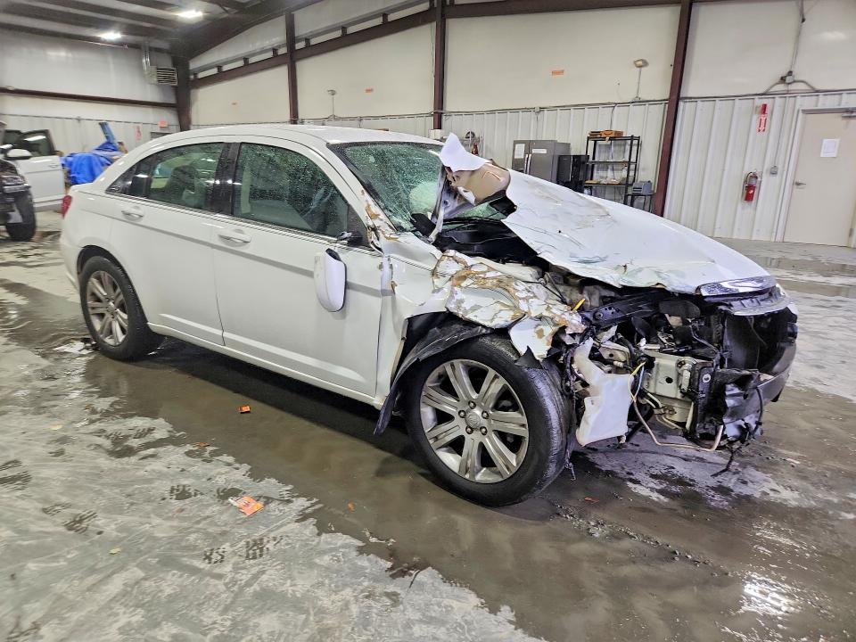 79175715 :رقم المزاد ، 1C3CCBBB0DN546163 vin ، 2013 Chrysler 200 مزاد بيع