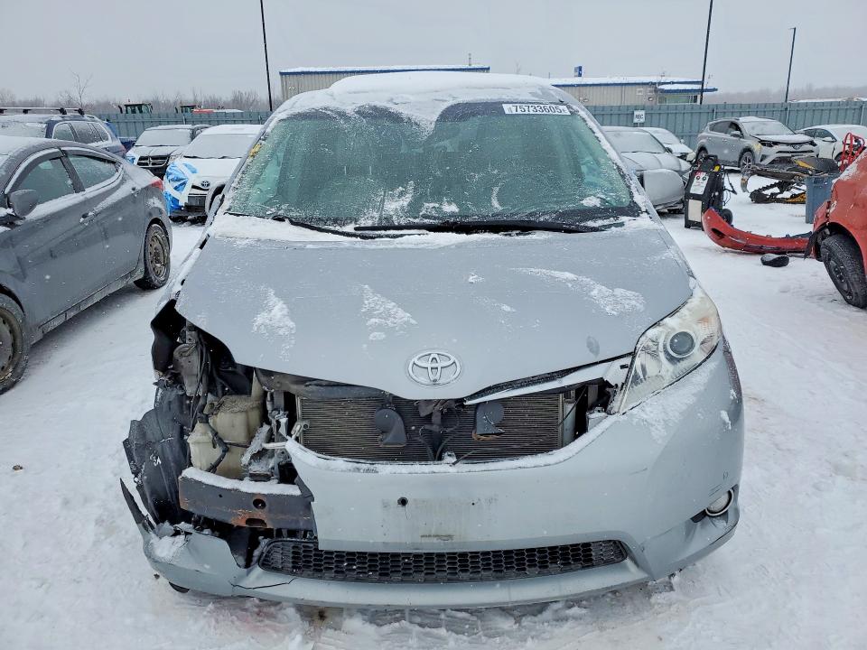 Aukcja sprzedaży 2011 Toyota Sienna, vin: 5TDYK3DC1BS170161, numer aukcji: 75733605