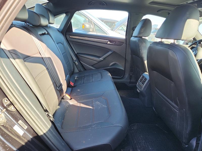 77595385 :رقم المزاد ، 1VWMA7A34MC017210 vin ، 2021 Volkswagen Passat مزاد بيع