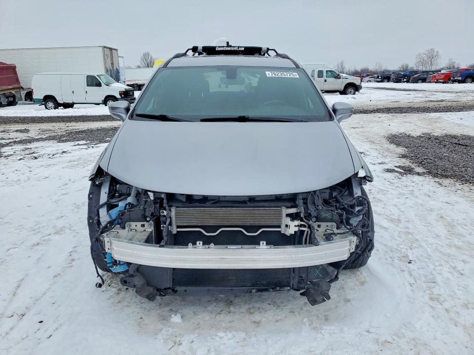 Продажа на аукционе авто 2020 Chrysler Pacifica, vin: 2C4RC1EG6LR122642, номер лота: 76235725